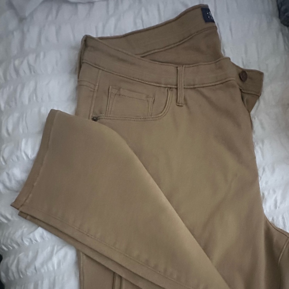 Old Navy Tan Stretch Jeggings